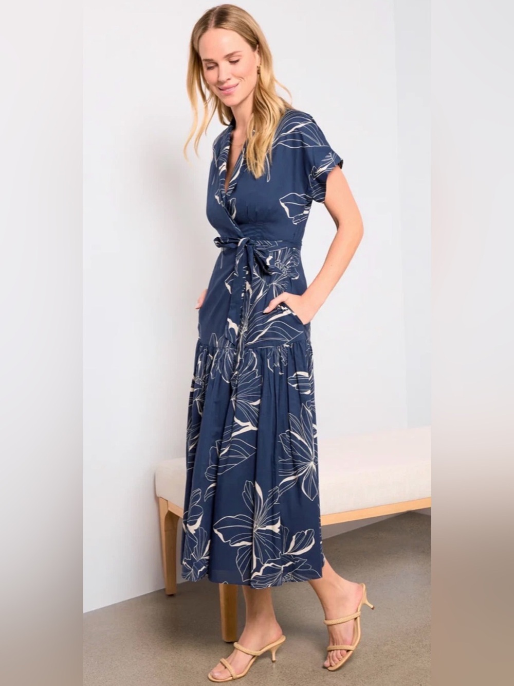 Hutch Rosen Wrap Dress Women Size L Navy Blue Floral Midi Tie Waist NWT
